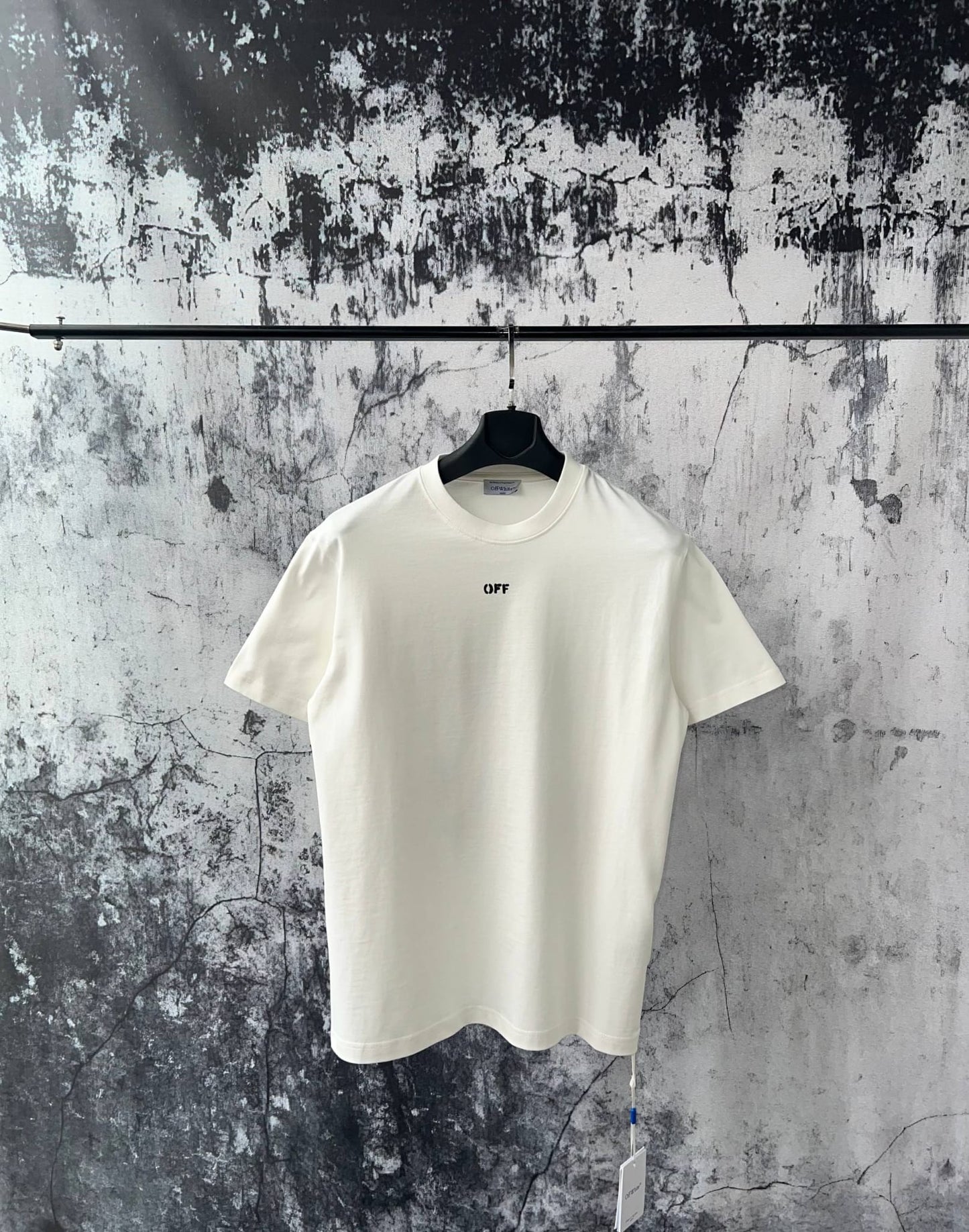 T-shirt Off-White 013