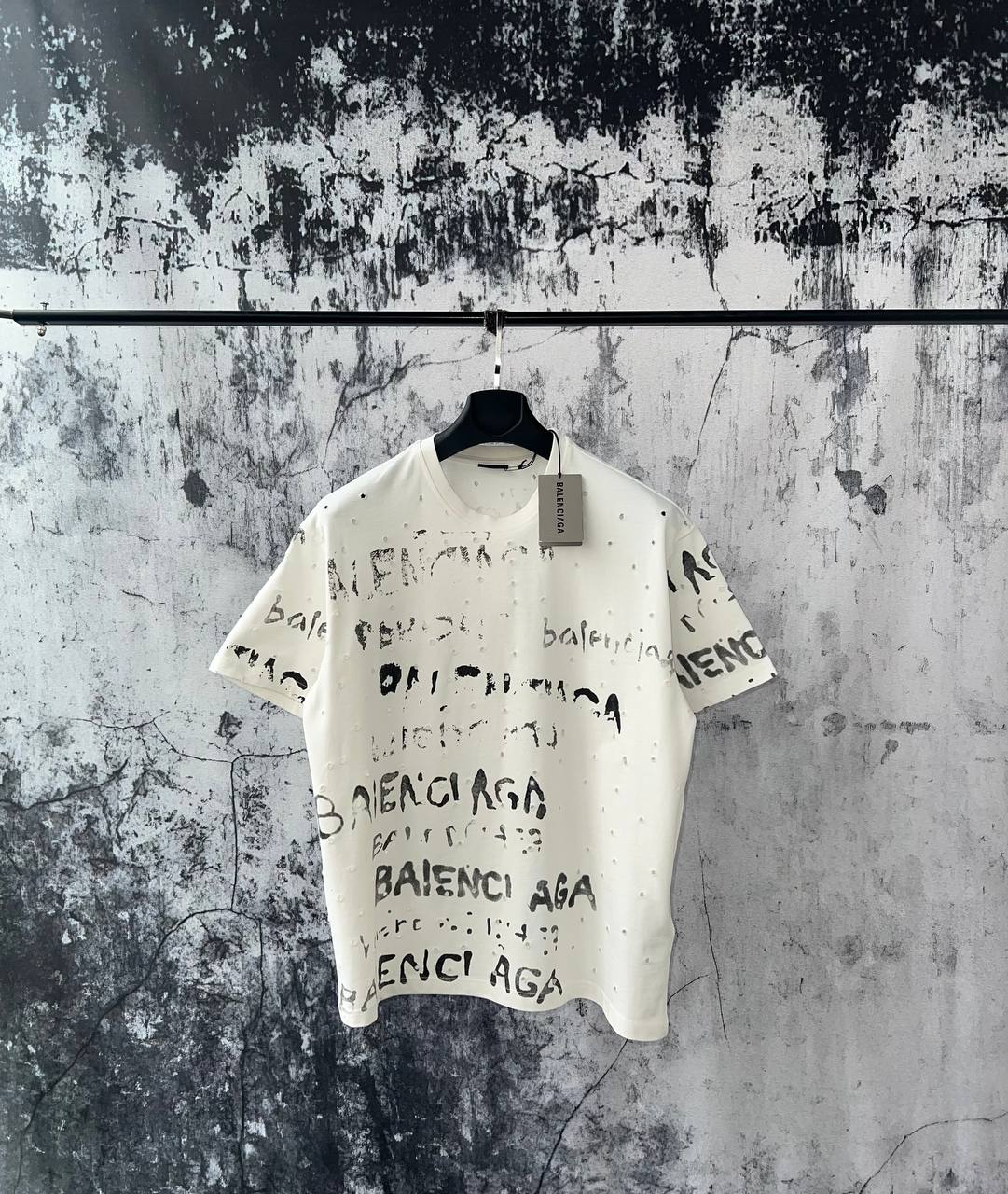 T-shirt balenciaga 017