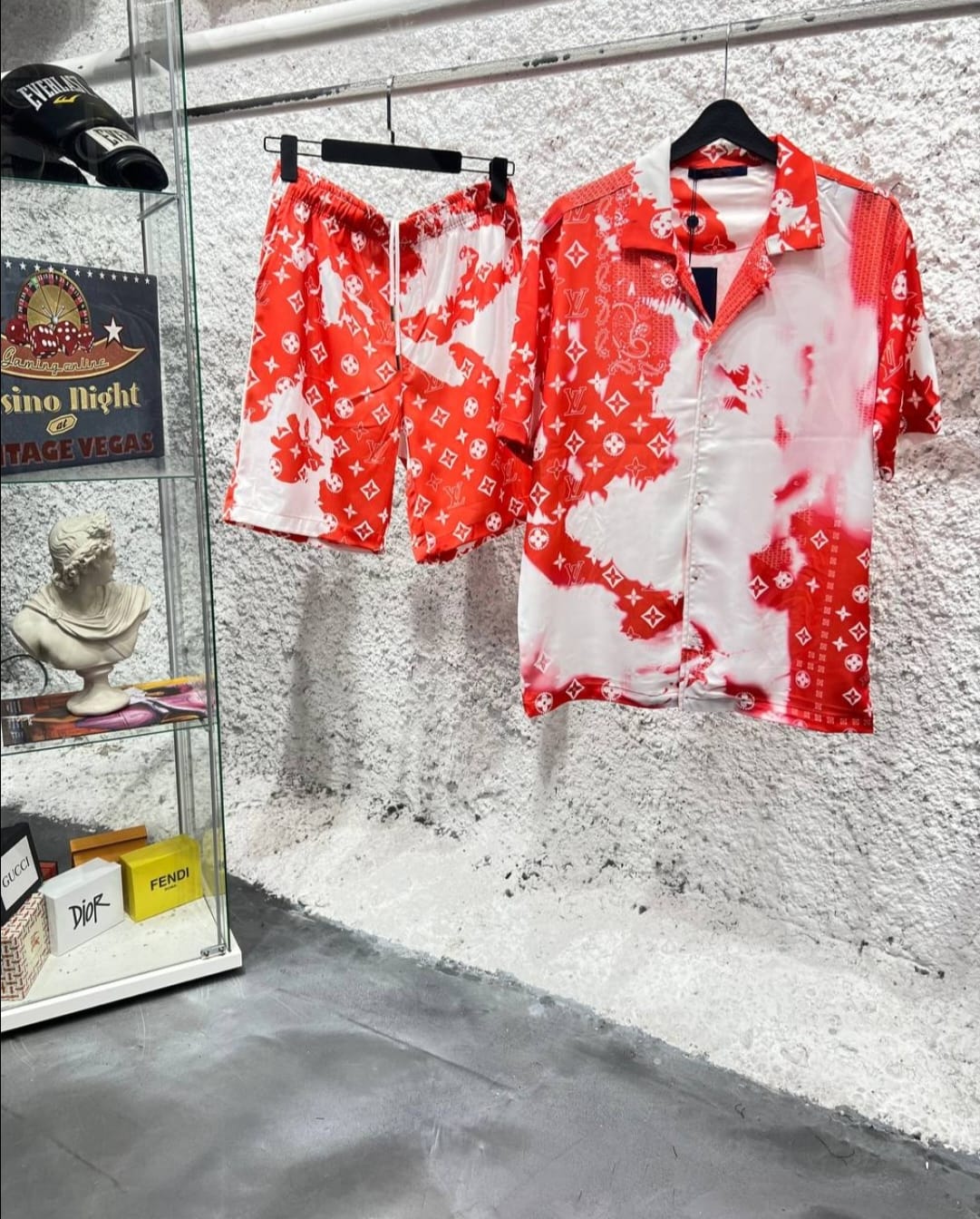 Coordinato LV Red