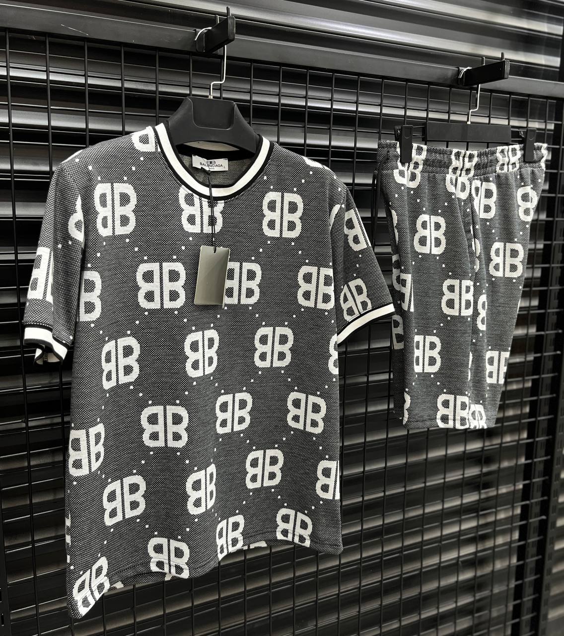 Coordinato Balenciaga 008