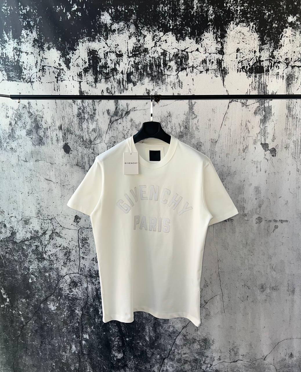 T-shirt Givenchy 005