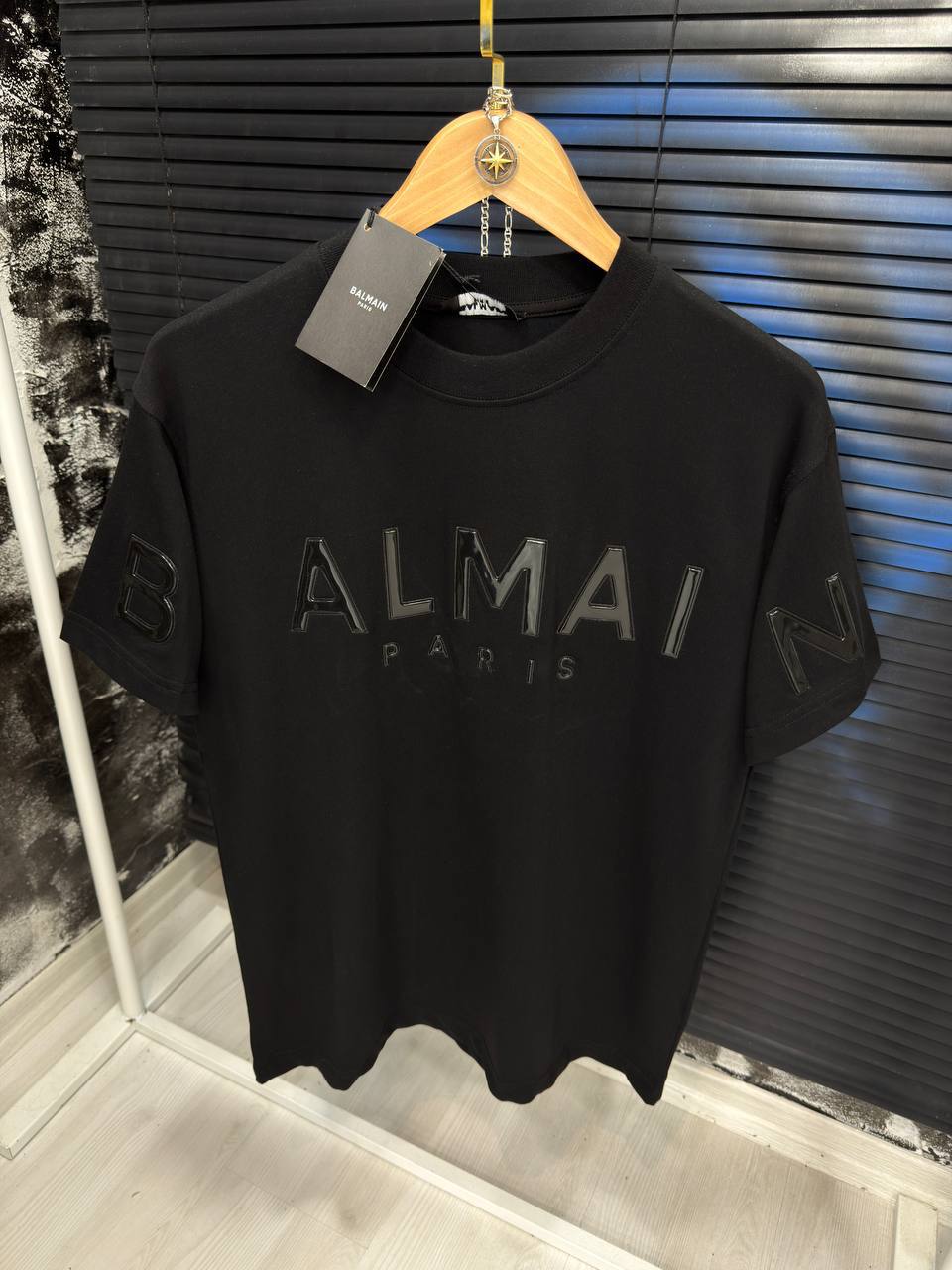 T-shirt Balmain 010