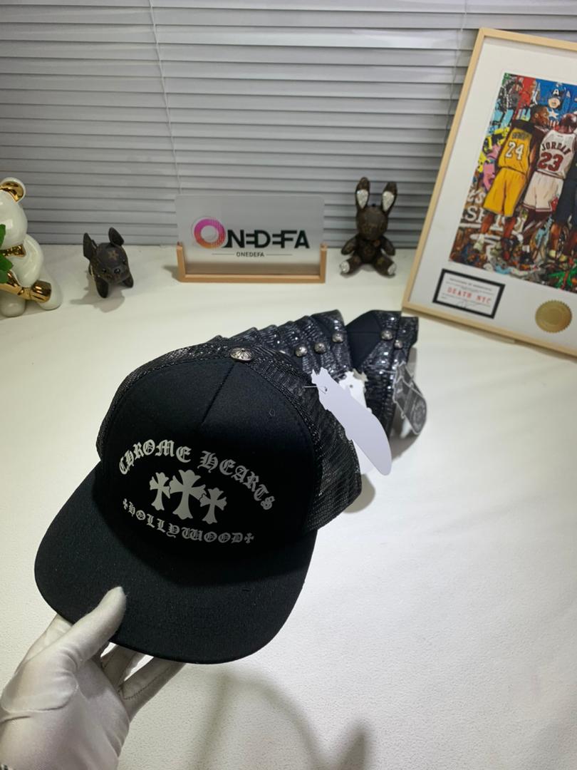 Cap Chrome Hearts 002