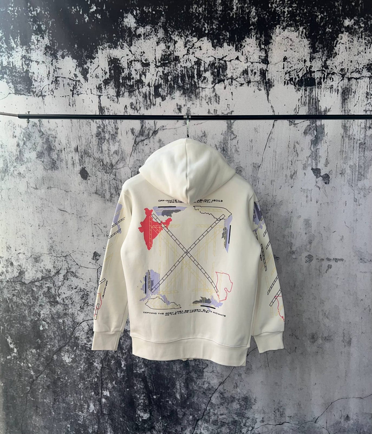 Felpa con zip Off-White 001