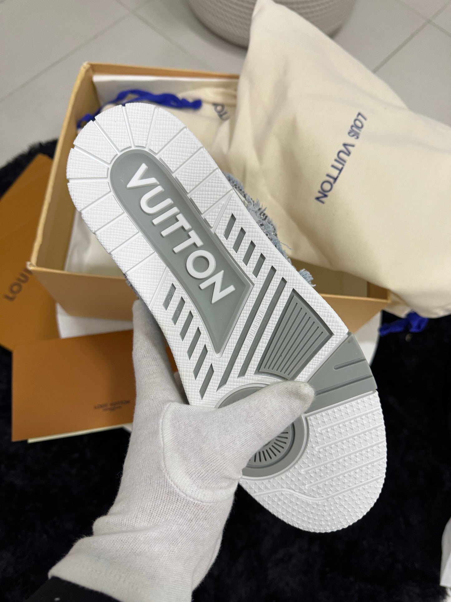 Sneakers LV Skate Grey Crystal