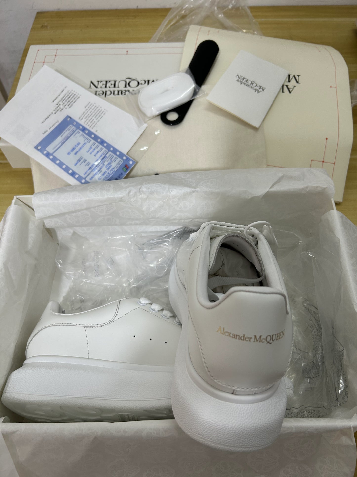 Alexander Mcqueen Bianca