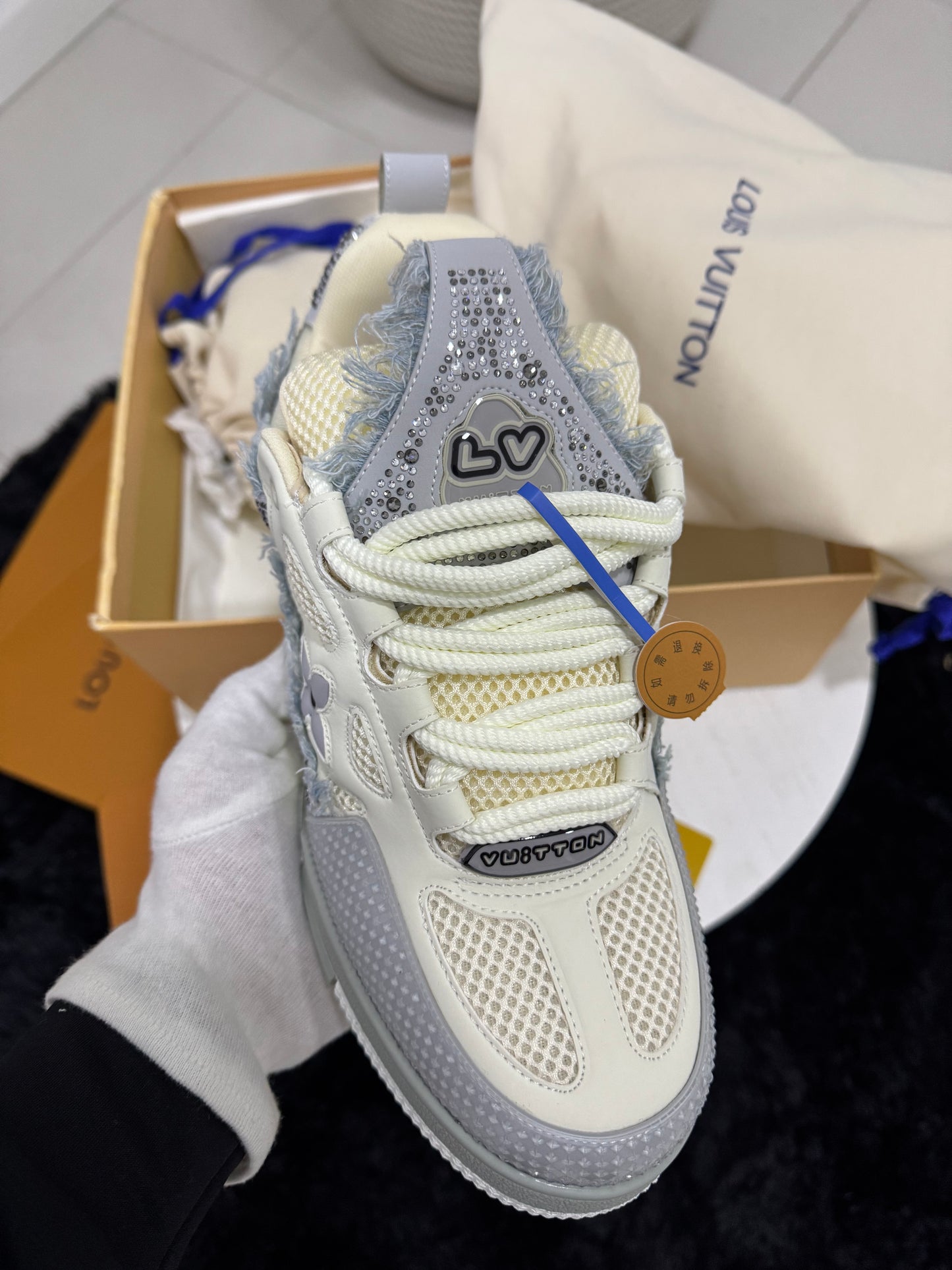 Sneakers LV Skate Grey Crystal
