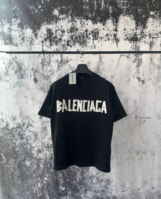 T-shirt Balenciaga "Tape Type"