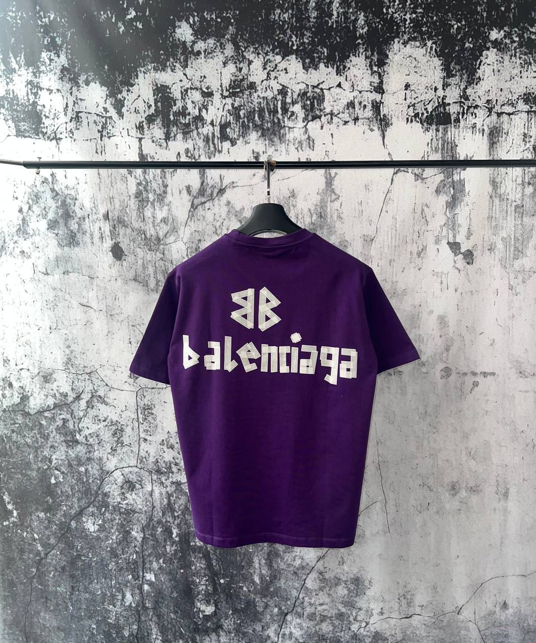 T-shirt Balenciaga "Tape Type"