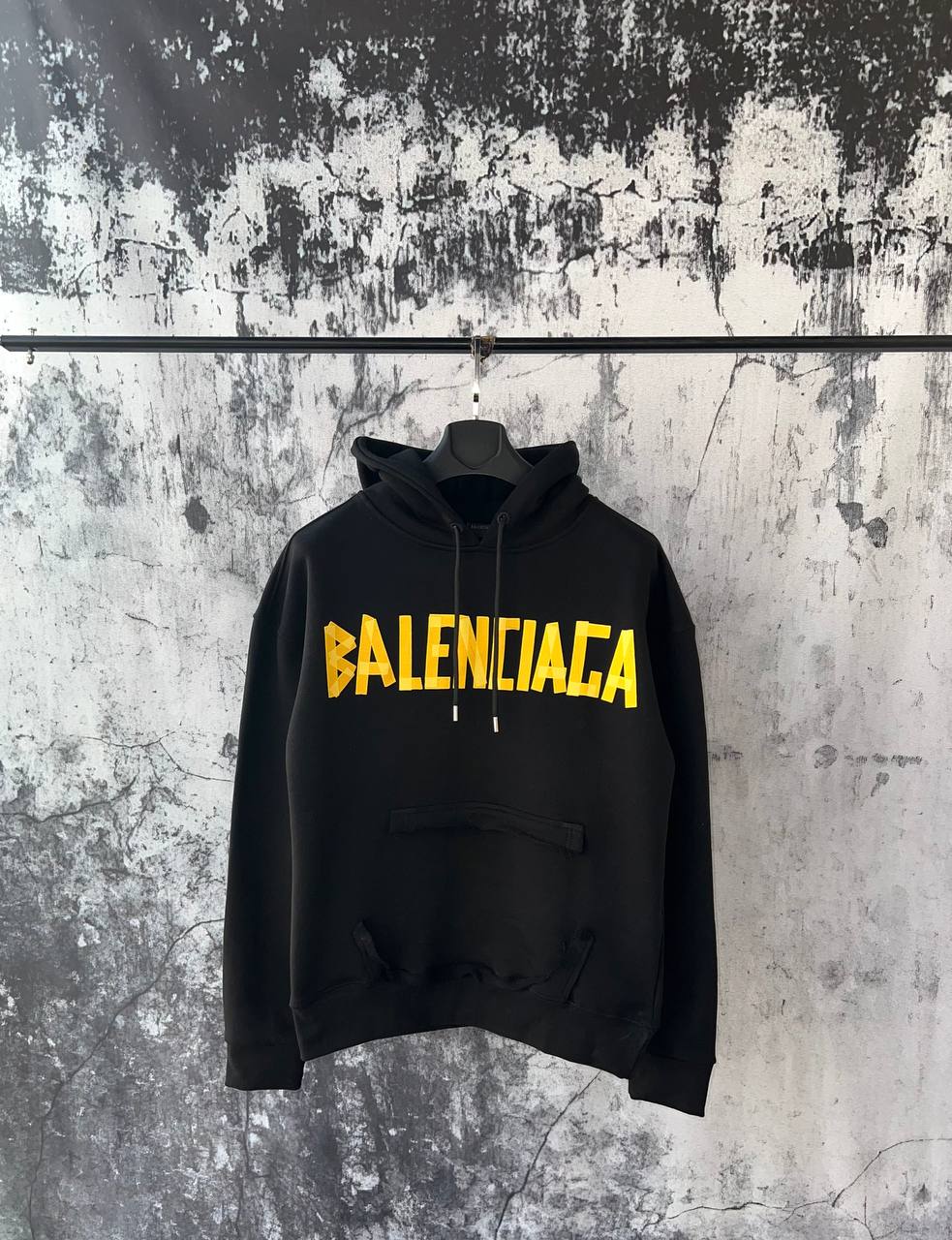 Felpa con cappuccio Balenciaga "Tape Type"