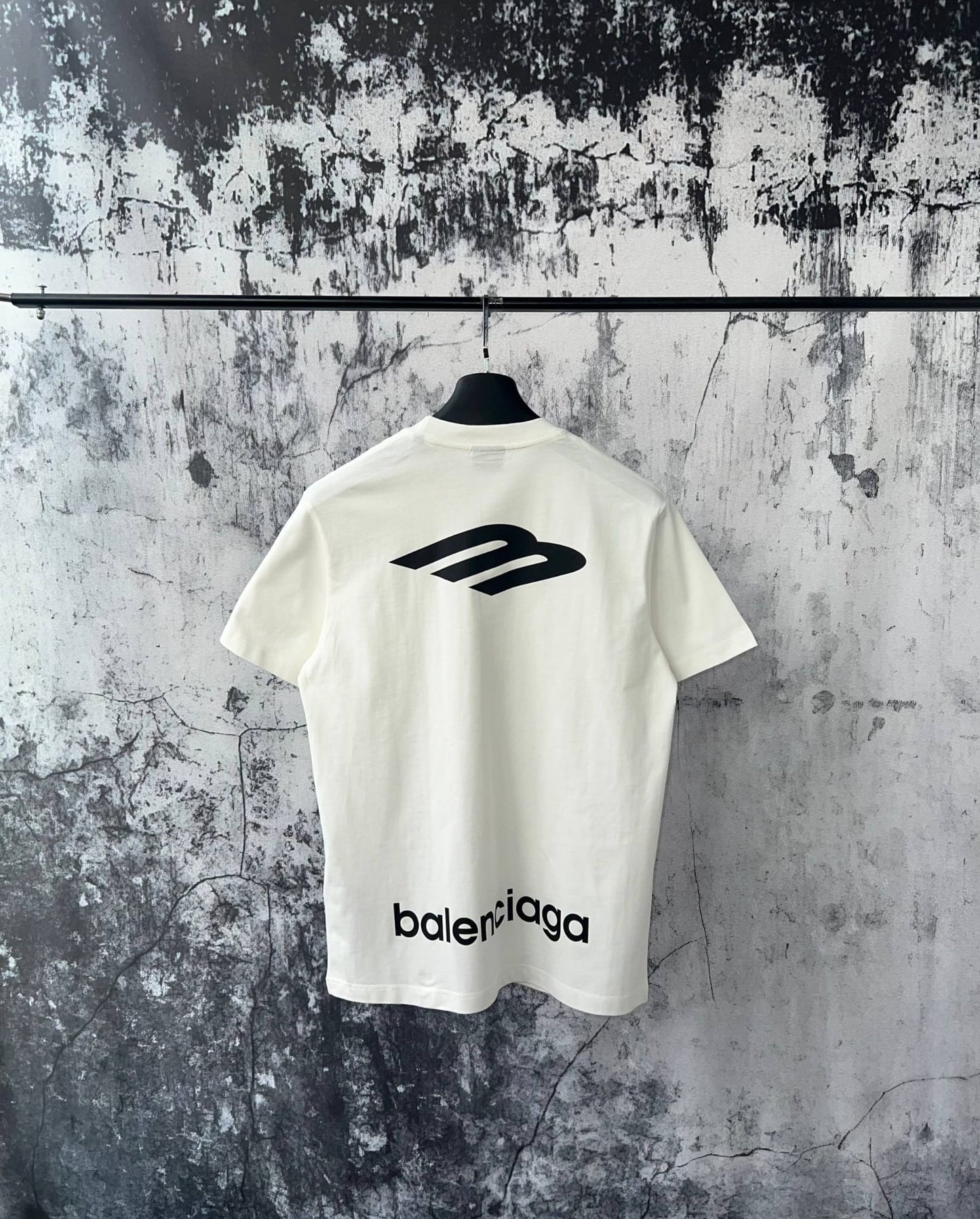 T-shirt Balenciaga 014