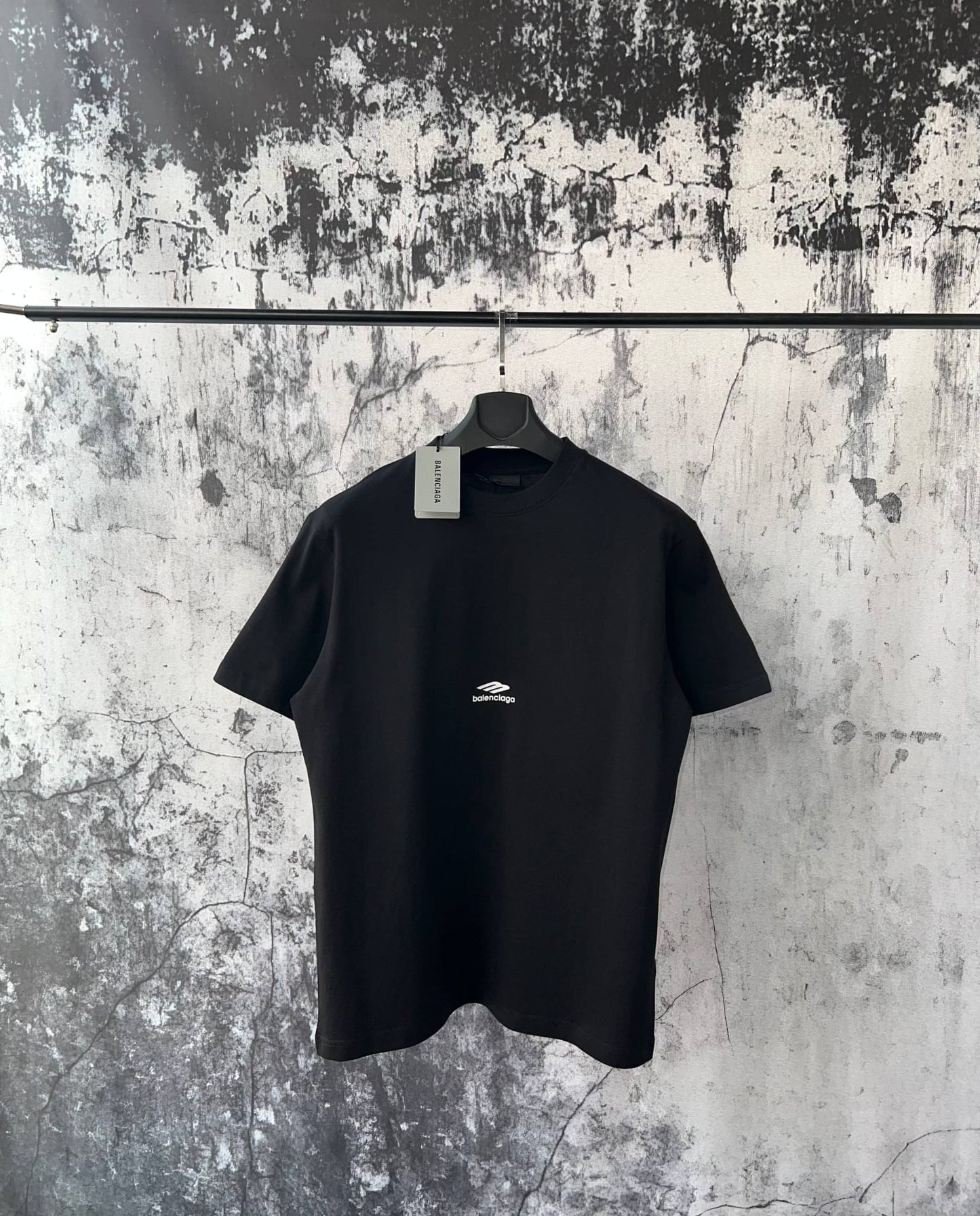 T-shirt Balenciaga 014