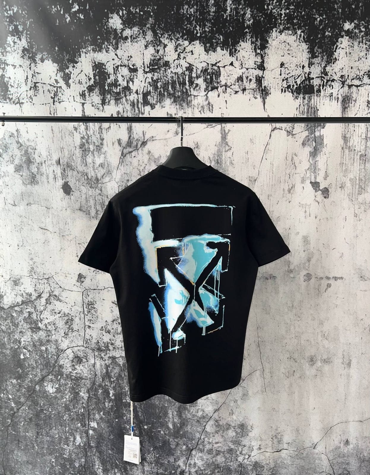 T-shirt Off-White 013