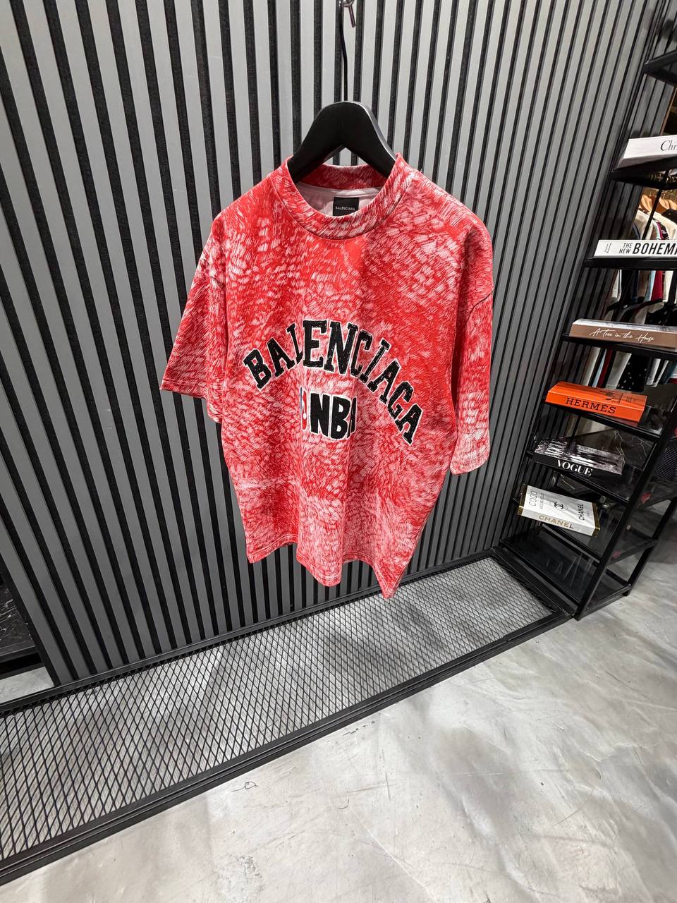 T-shirt Balenciaga x NBA