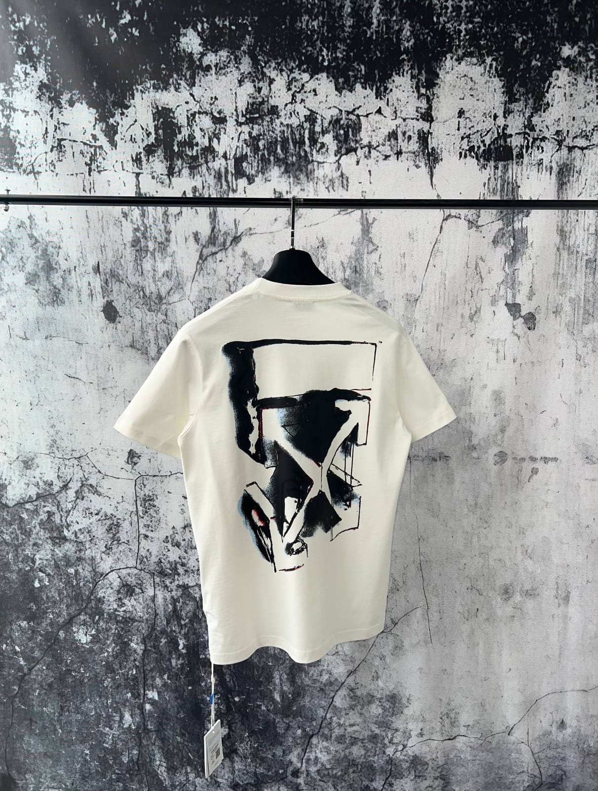 T-shirt Off-White 013