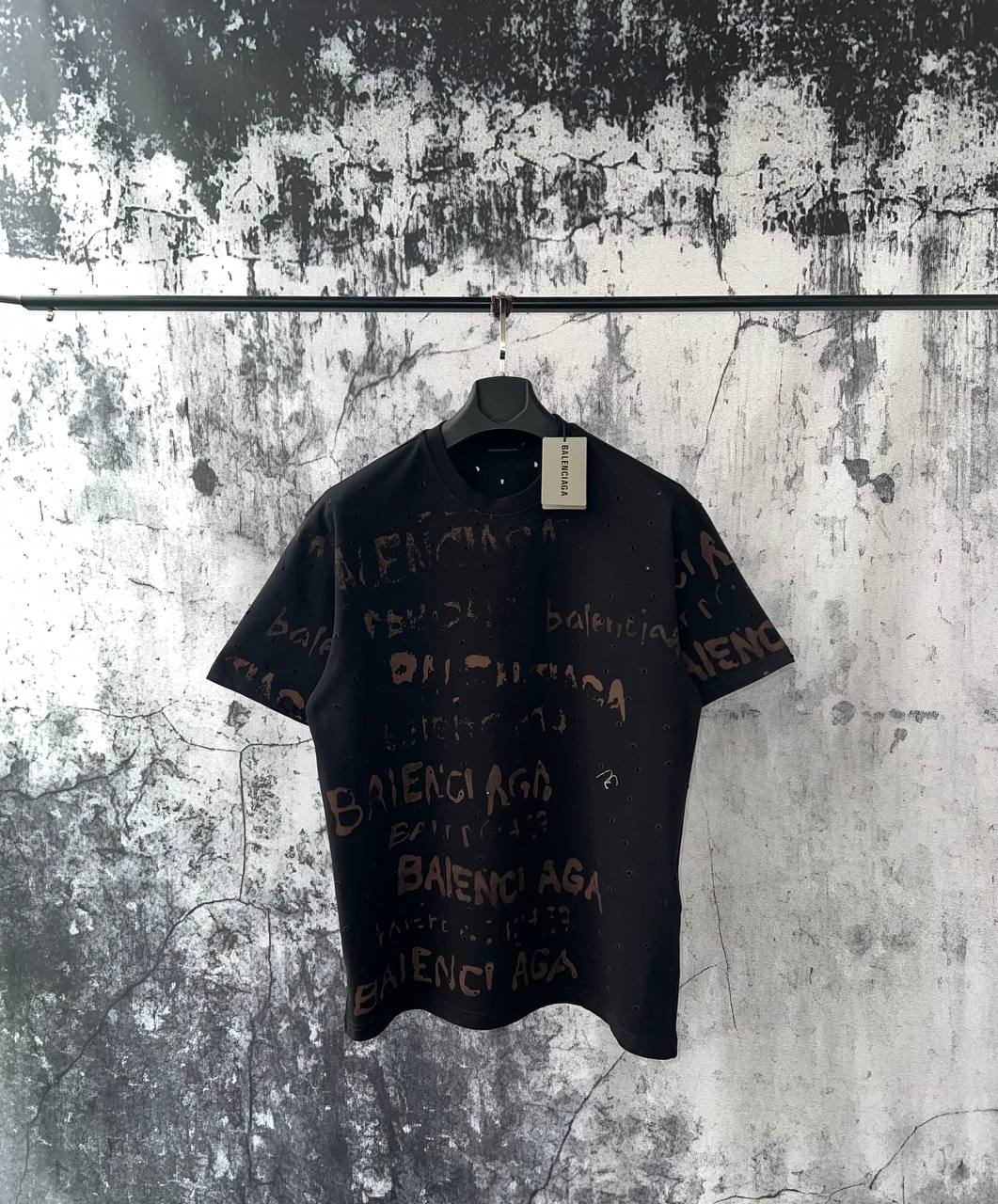 T-shirt balenciaga 017