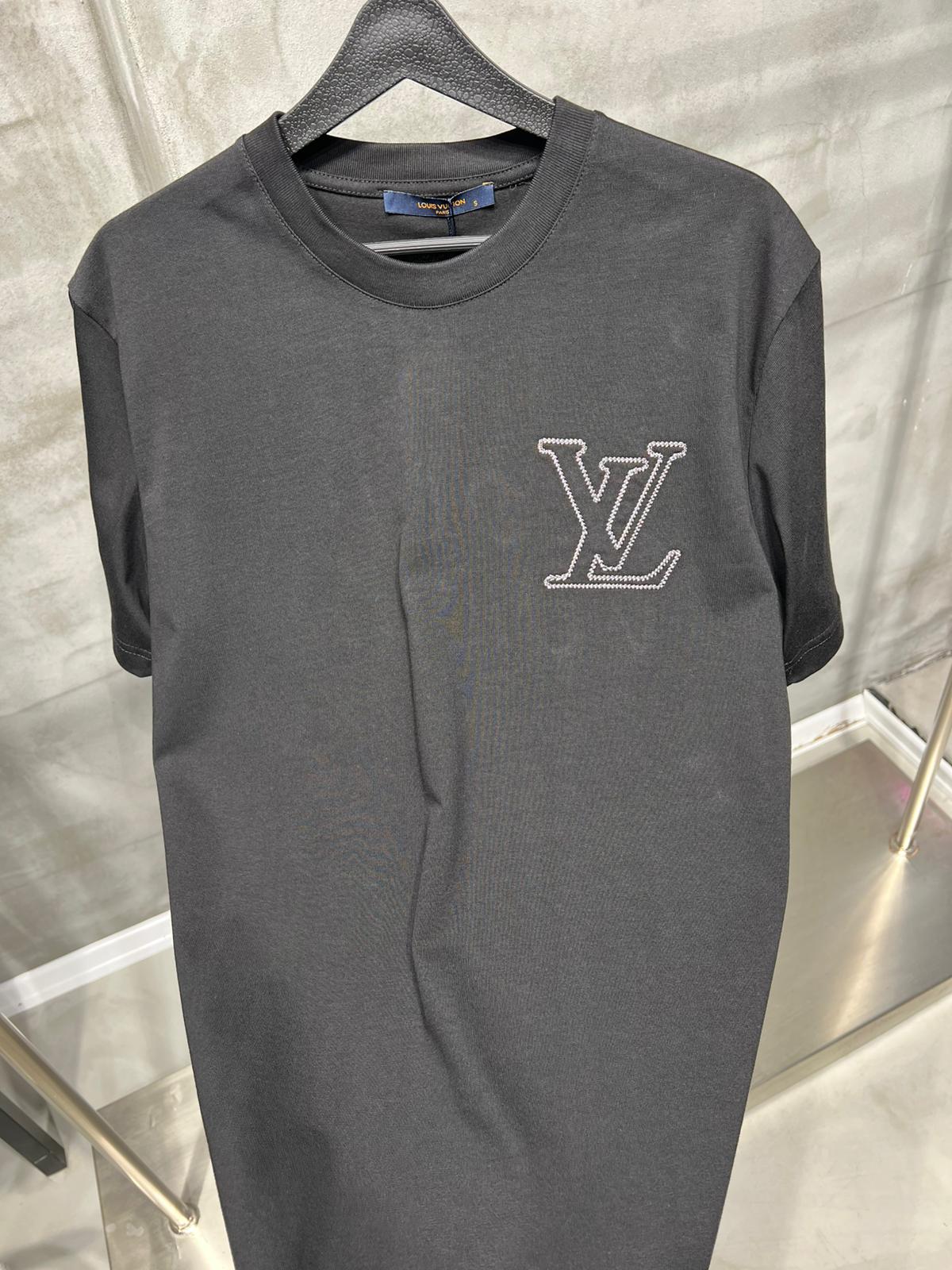 T-shirt LV 025