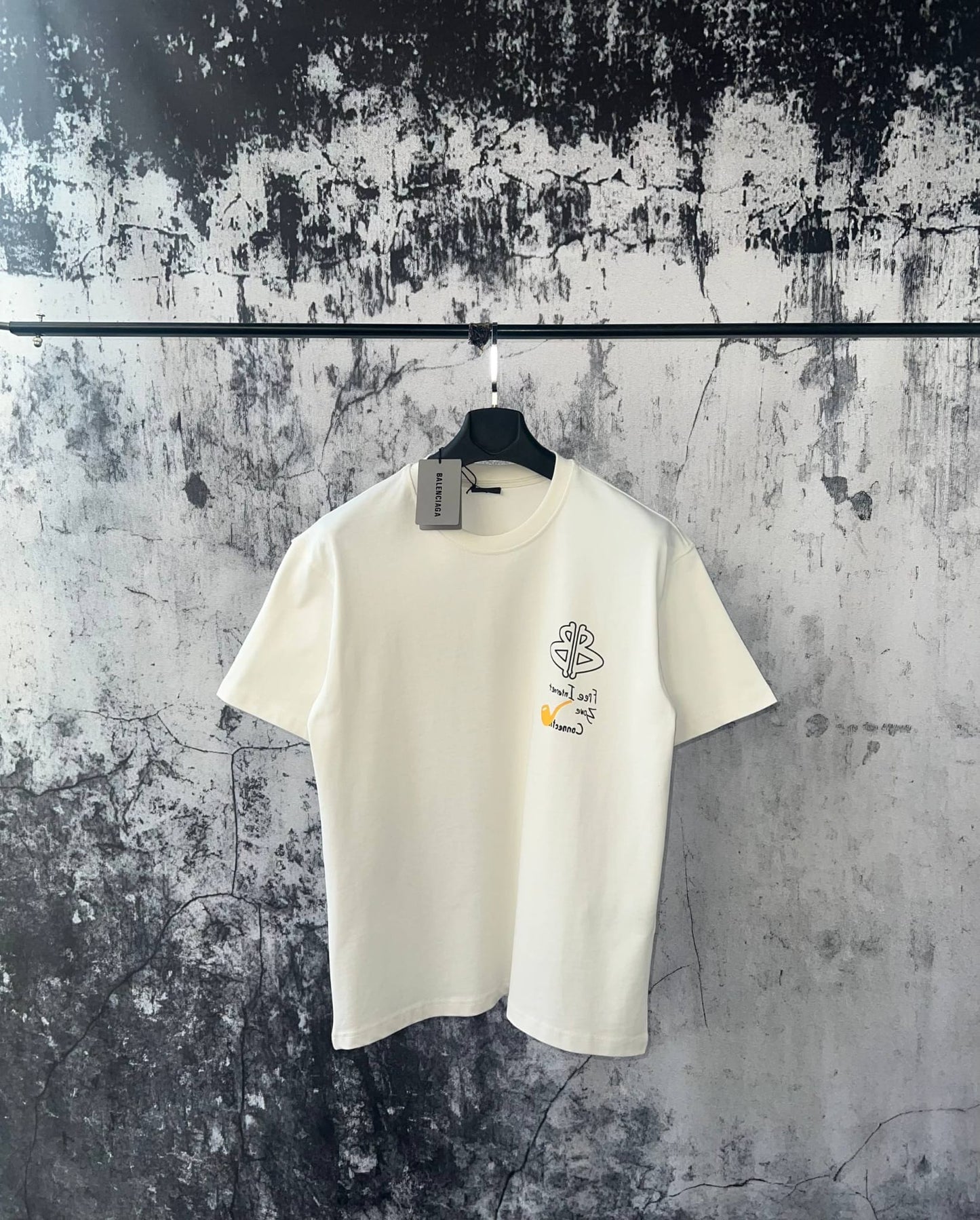 T-shirt Balenciaga 019