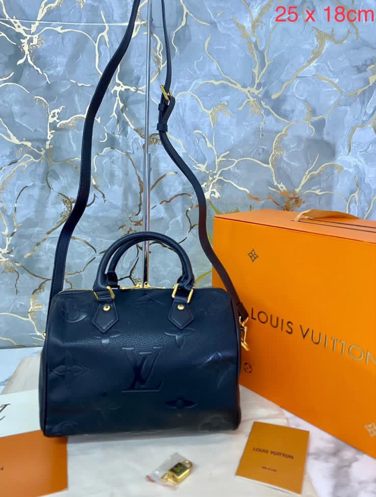 Borsa LV 009