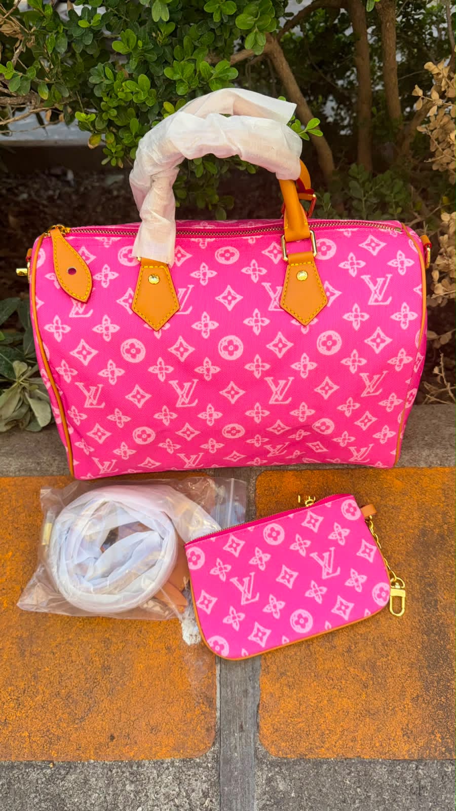 Borsa LV 022