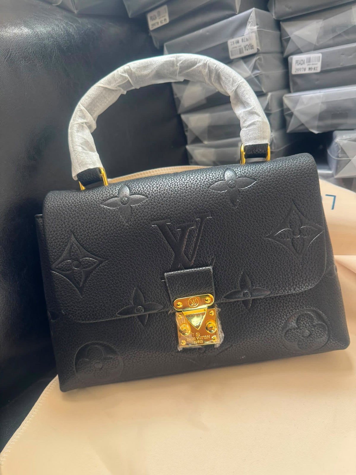 Borsa LV 025