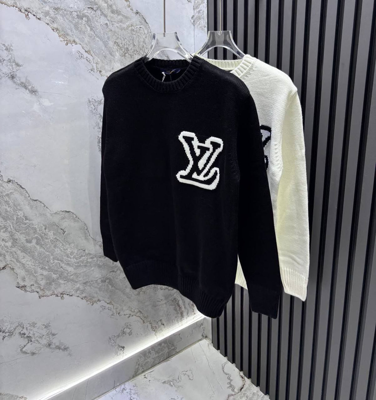Maglione LV 001