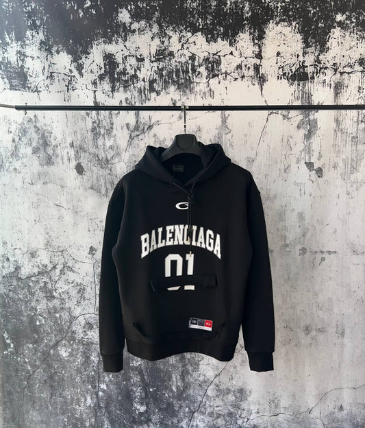 Felpa con cappuccio Balenciaga "01"